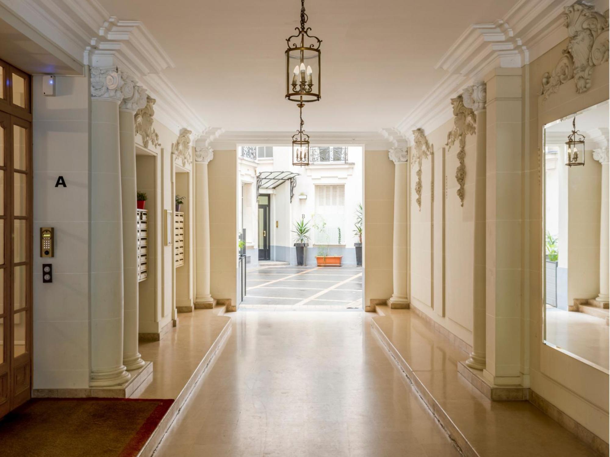 Cozy Apartment - Champs Elysees - Wagram Párizs Kültér fotó